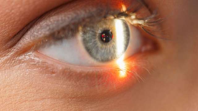 Medical eye examination