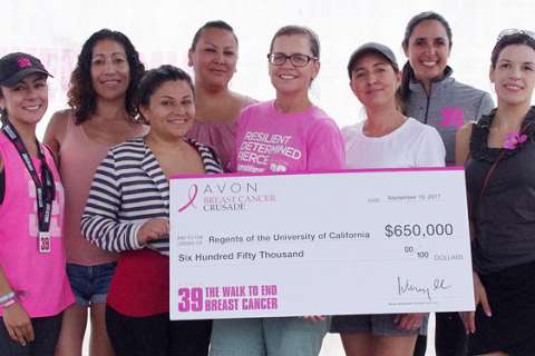 Dr. Melinda Maggard Gibbons with UCLA Avon Cares for Life Program at check presenttion