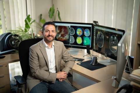Dr. Benjamin Ellingson