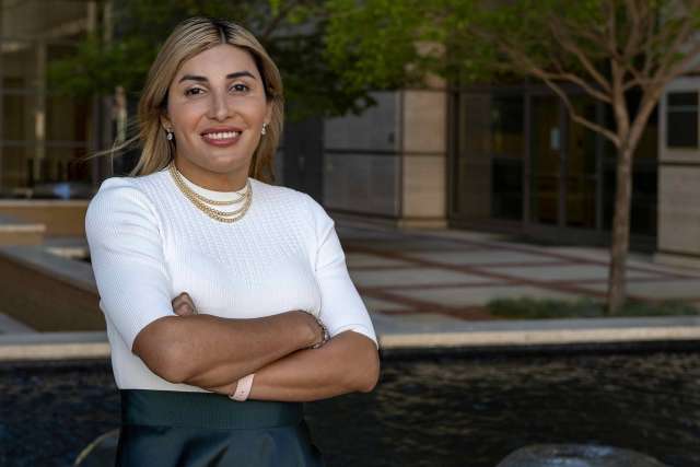 Alice Resnick posing with arms crossed 
