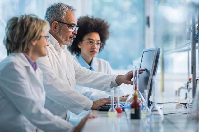 Group of doctors in lab