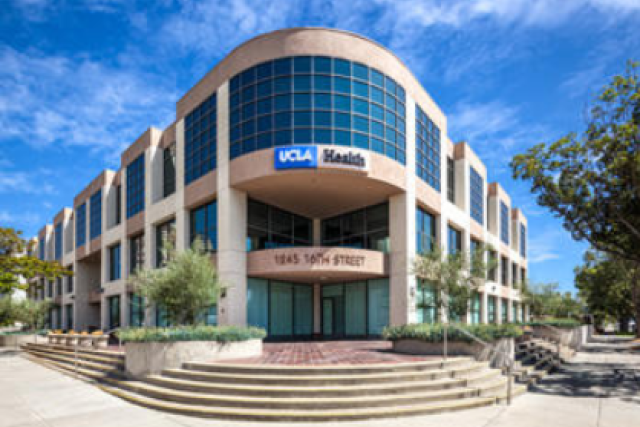 UCLA Medicine-Pediatrics Comprehensive Care Center