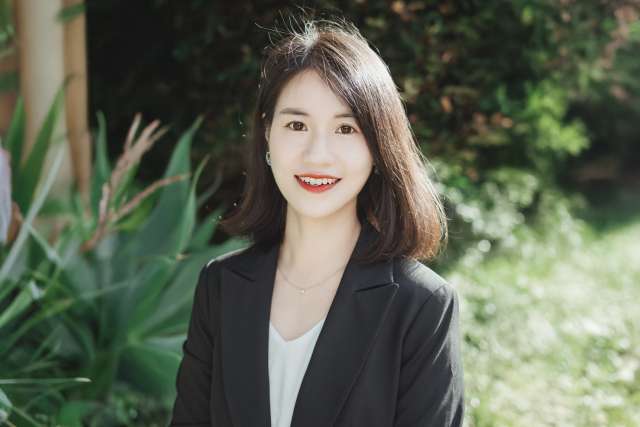 Dr. Shiqin Liu