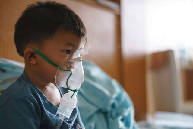 child with respirator
