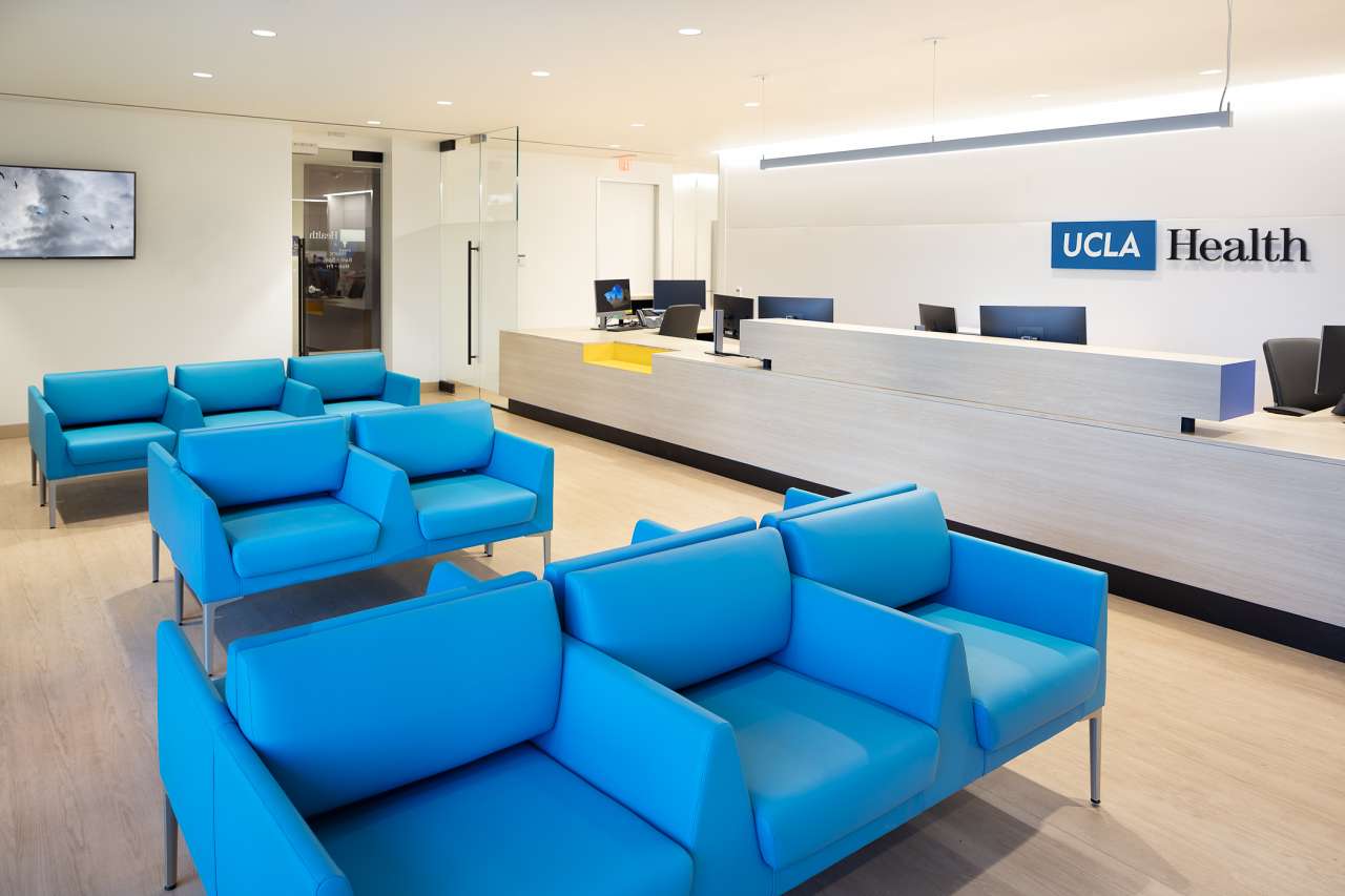 Manhattan Beach waiting room