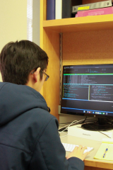 Computer scientist Lawrence Chen performing single cell sequence analysis to generate a brain cell atlas of shared and distinct changes across different clinical dementia syndroms