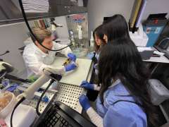 Turner-UCLA Allied Health students with Alexander Novak, Pathologists' Assistant (PA), Surgical Pathology