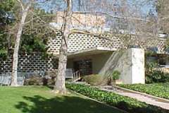 Warren Hall
