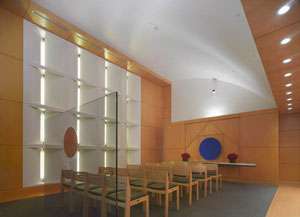 meditation room/chapel at Ronald Reagan UCLA Medical Center