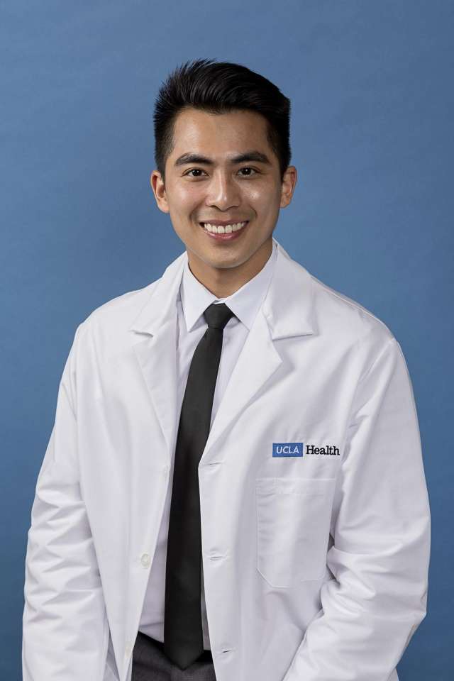 Headshot of Danny Le, MD
