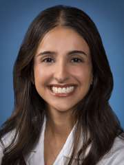 Priyanka Moolchandani Headshot
