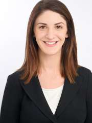 Dr. Madeleine Burg