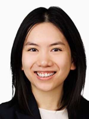 Emma Zeng smiling professional headshot