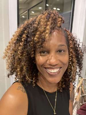 Nicole Perkins Headshot