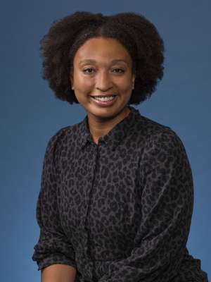 Headshot of DaVie Gizman