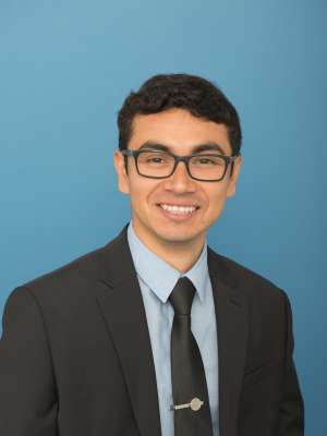 Dr. Edgar Corona