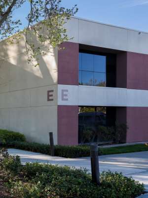 Santa Clarita 23861 McBean Primary Care