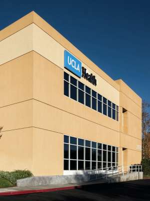 UCLA Health Santa Clarita Primary & Specialty Care