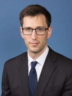 Dr. Michael Srienc
