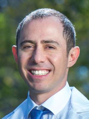 Miguel Lemus, MD - UCLA Health Emergency Medicine