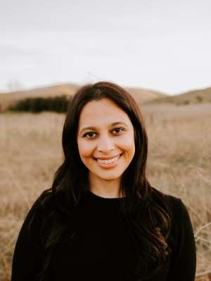 Aditi Wahi-Singh Headshot