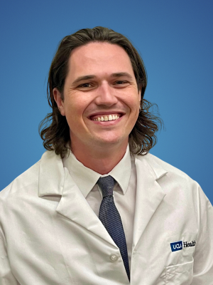 Headshot of DAPM Fellow Andrew Scales, DO