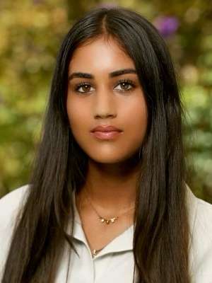 Beyla Patil, Student and Host of Sexplained Podcast