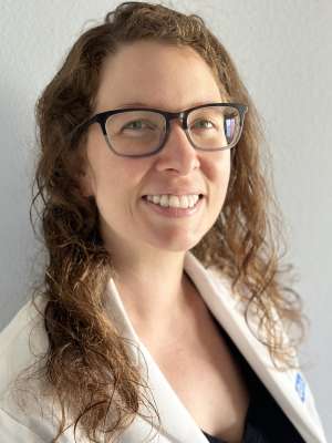 Samantha R. Fitter, MD