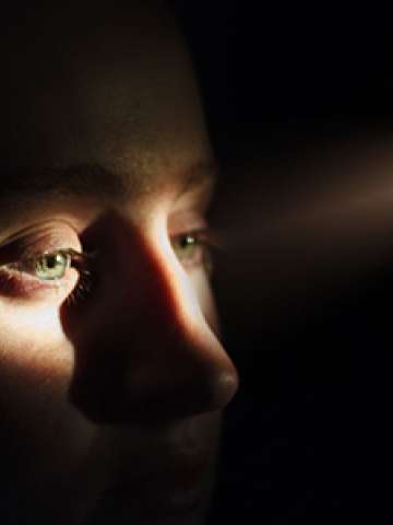 https://www.uclahealth.org/images/newsphotos/Eyes-in-light-by-Victorien-Ameline-unsplash_mid.jpg Eyes in light