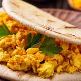 Tumeric Eggs in Pita