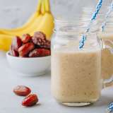 peanut butter banana date smoothie