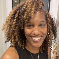 Nicole Perkins Headshot