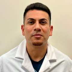 Headshot of Cesar Rivera, CRNA