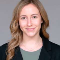 Portrait of Dr. Hannah Ship