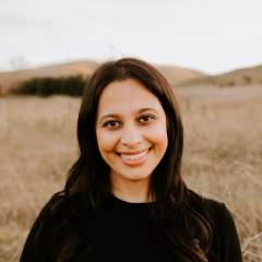 Aditi Wahi-Singh Headshot 