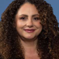 Karolina Faysman, NP