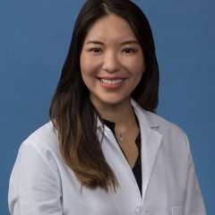 Ivanna L. Kenwood, DPM